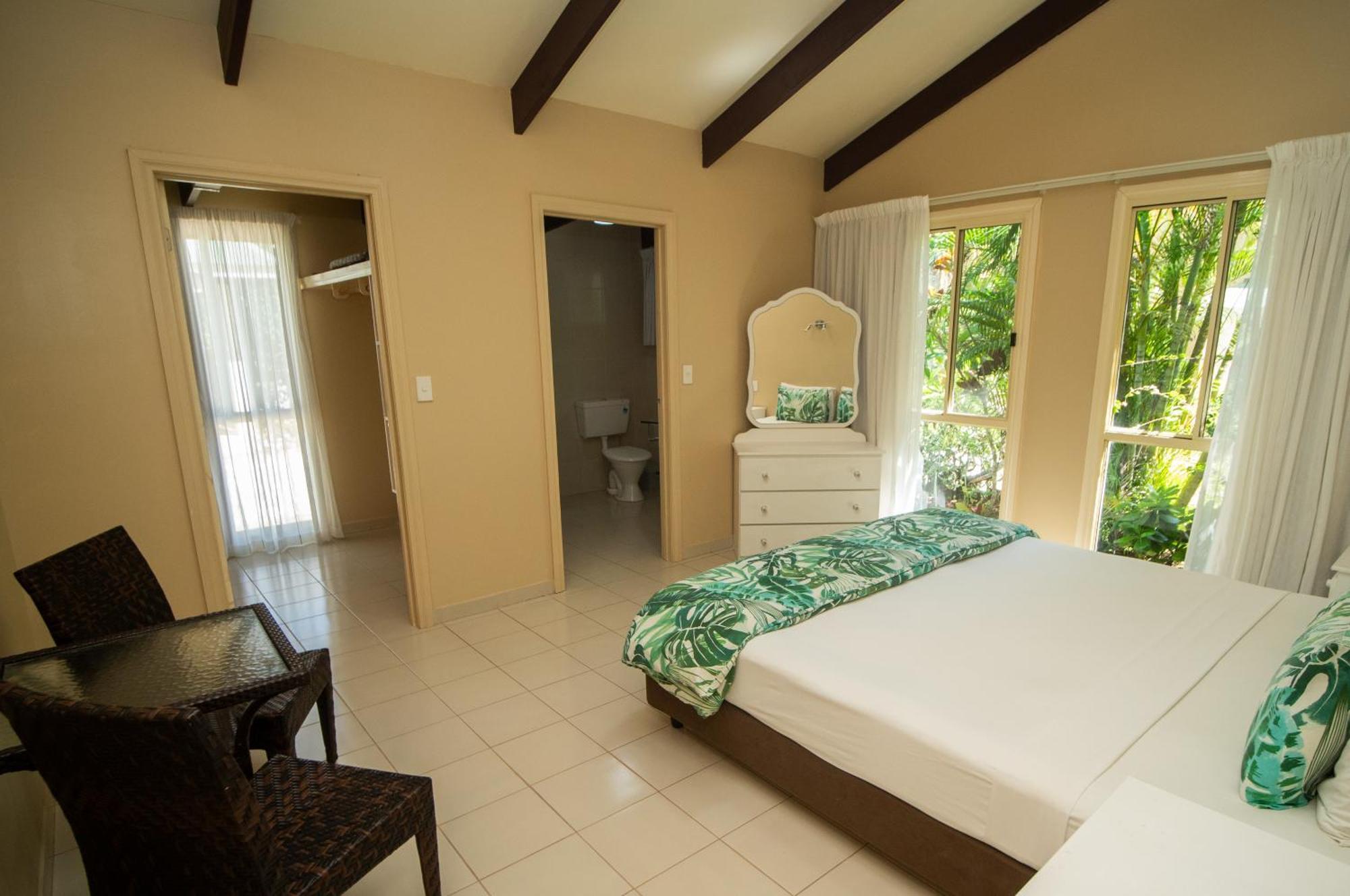 ดิเอจวอเทอร์ รีวอร์ทแอนด์สปา Hotel ราโรทองกา ภายนอก รูปภาพ