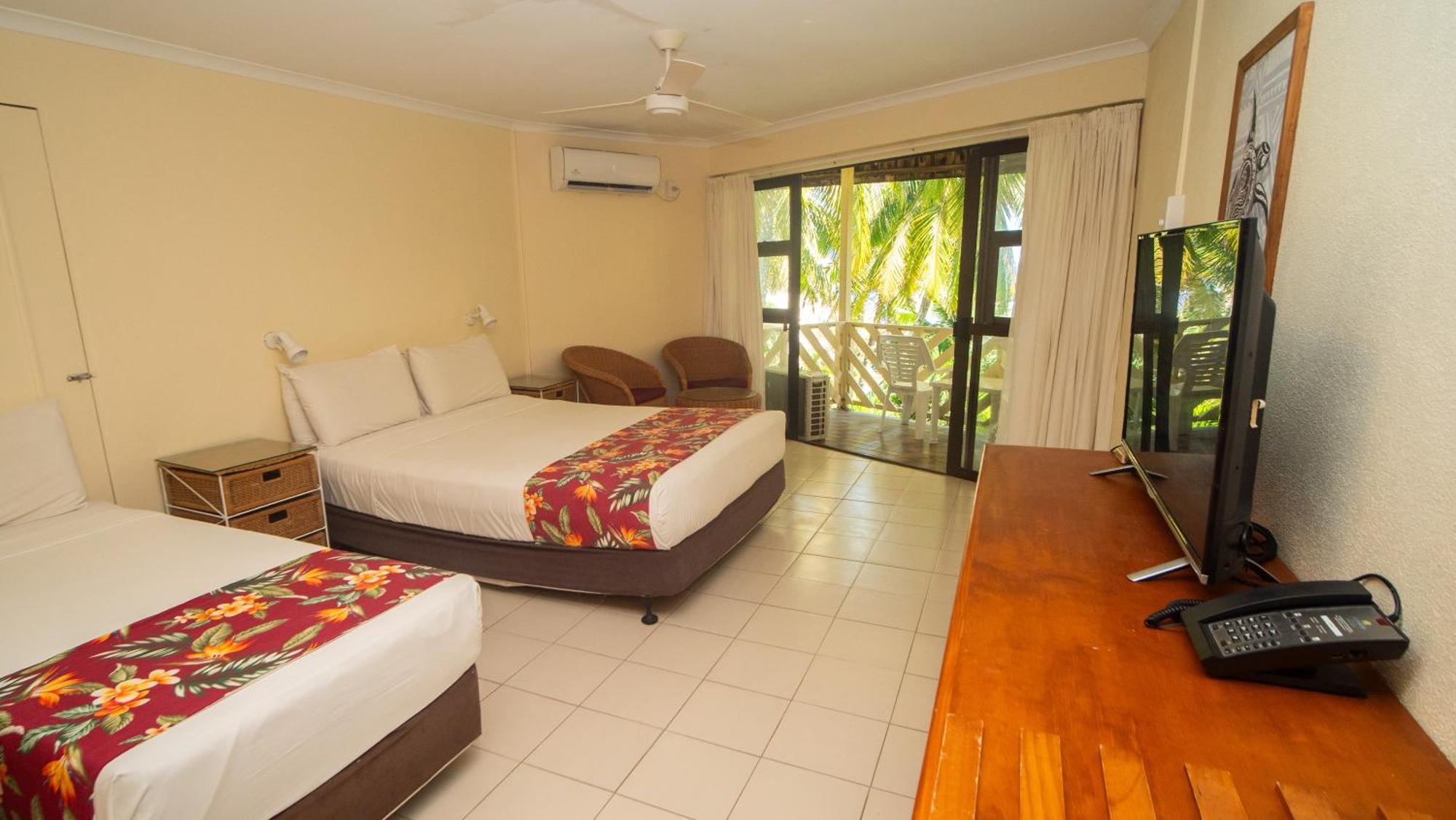 ดิเอจวอเทอร์ รีวอร์ทแอนด์สปา Hotel ราโรทองกา ภายนอก รูปภาพ